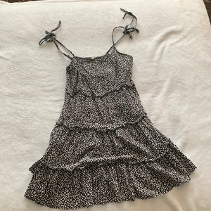 Black and white print sundress, tie straps, size medium.